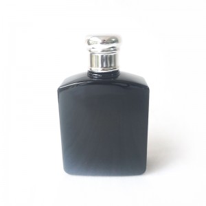 Europe and America hot selling empty square black frosted glass silver cap spray perfume bottle
