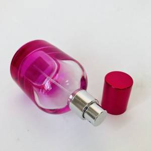 2020 Free Sample Manufacturer Wholesale Luxury Refillable Custom Cap 45ml Spray Empty Glass Perfume Bottles