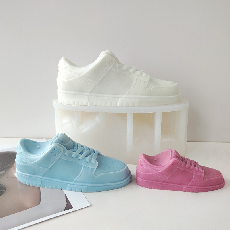 J1116 13cm hot selling New Upgrade Design 3D Resin Epoxy Plaster DIY Sneaker Mold Shoes Silicone Mold for Candles making