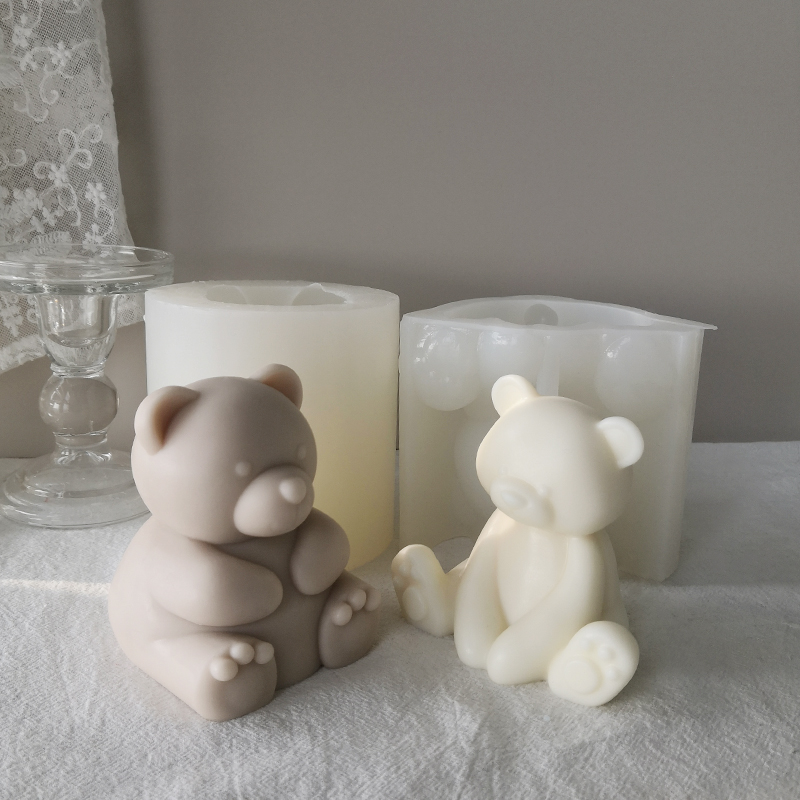 J195 Hot Selling DIY Gift Soy Wax 3D Bear Candle Mould Handmade Cute Bear Silicone Mold