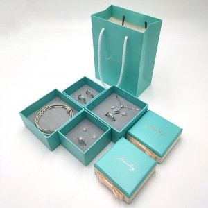 လူကြိုက်များသော လက်ဝတ်ရတနာ Bow Tie Gift Packaging Box With Bag Supplier
