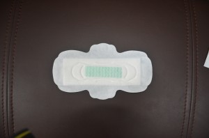 Assorbente mestruale anionico per igiene femminile in puro cotone da 245 mm super assorbente all'ingrosso