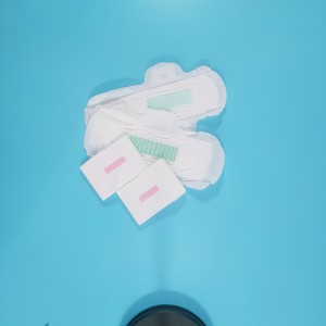 Soft Cotton Like Disposable Lady Sanitary Napkin Pads na may Wings Anion Functional Chip