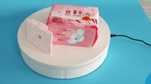Kinijos gamyklos OEM reguliariai naudojami geros kokybės medvilniniai itin ploni higienos rankšluosčiai