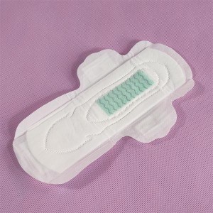 Կանացի հիգիենայի մետաքսե սանիտարական անձեռոցիկներ Մեծածախ առևտուր Lady Menstrual Period Sanitary Pad