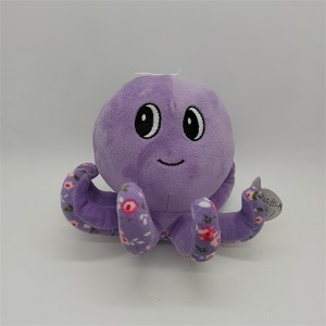 Обоена плишана играчка полнета со октопод