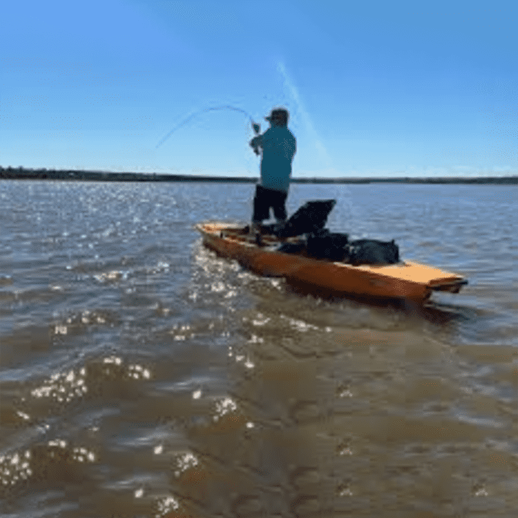 China Cheap Rotomolded Plastic Fishing Boats From Kuer Kayak
