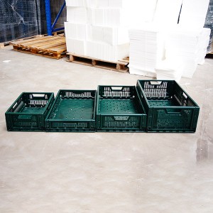 Foldable fresh vegetable crate