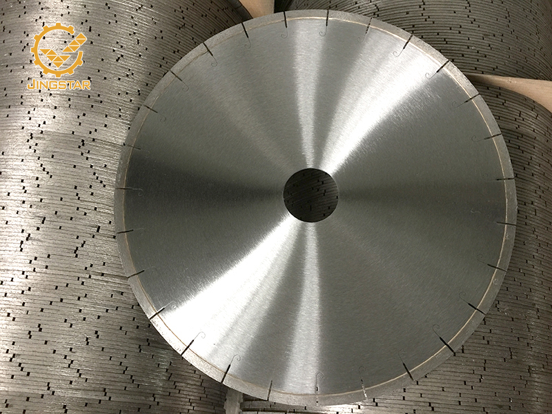 What are the matrix metals in diamond products? What are the functions of each element? Why should the saw blade body match the cutting stone?