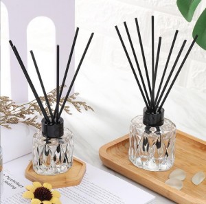 50ml, 80ml, Luxury Carved Pattern Aroma Reed Diffuser Bottle With Wooden Plug