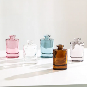 Unique Nordic Moder Shape 150ml Multi-Color Glass Reed Bottle Diffuser With Cork