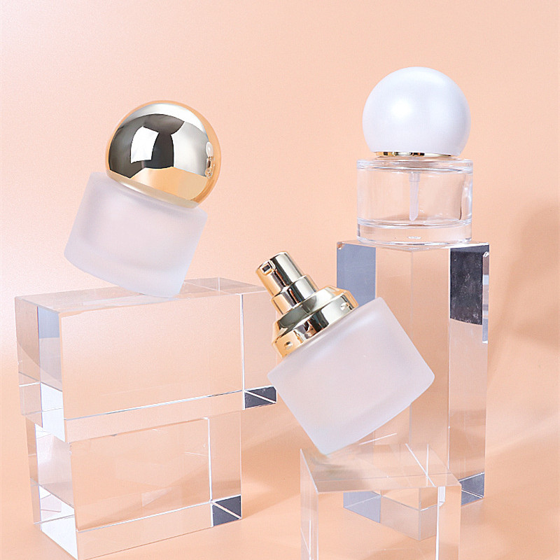 30ml Round Glass Concealer Bottle With Good Performance Pump System Featured Image