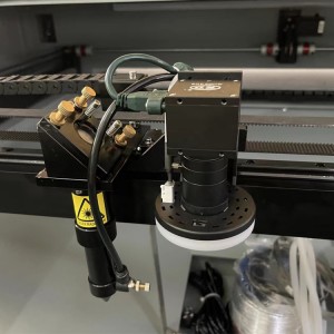 1390 1610 Co2 Laser Cutting Machine na May CCD Camera