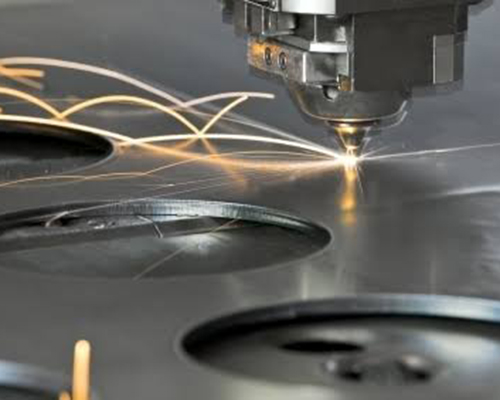 How to maintain the metal laser cutting machine and improve the cutting efficiency of the machine?