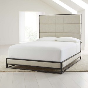 B147-L Upholstered Linen Fabric Platform Bed with High-back Upholstery Headboard