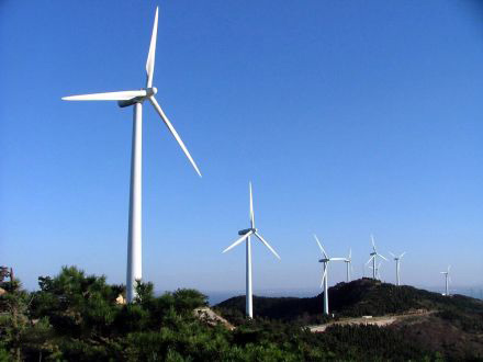 Wind Turbines Continue to Power Green Revolution