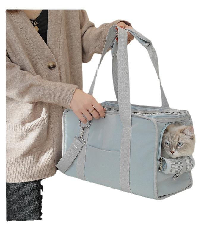 Pet carrying bag
