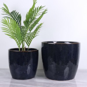 Withstand High Temperatures and Cold Big Size Garden Planters
