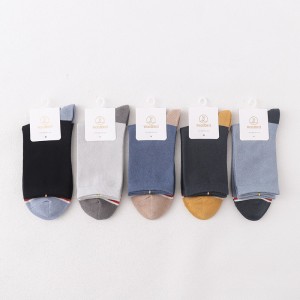 Wholesale Premium Custom Men Sports Running Socks Breathable Cotton Crew Grip Socks