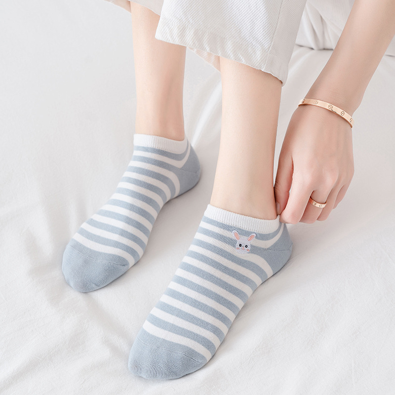 Wholesale Long Socks Womens Suppliers –  Sky Blue Series Lane Shot Cotton Free Size Men And Women Can Wear Socks – Sifot detail pictures