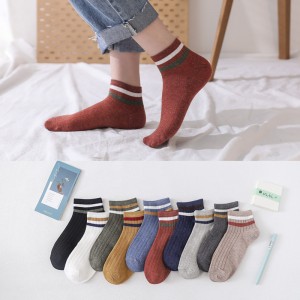 Sifot Men’s Japanese College Style Striped Boat Socks Cotton Couple Socks Wholesale