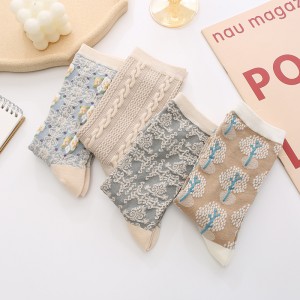 Japanese Series Women’s Pure Cotton Small Flower Student Compensation Tube Cute Socks