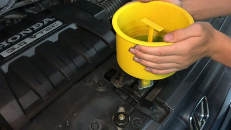 Coolant Funnel: The Ultimate Guide on How to Use and Choose the Right One