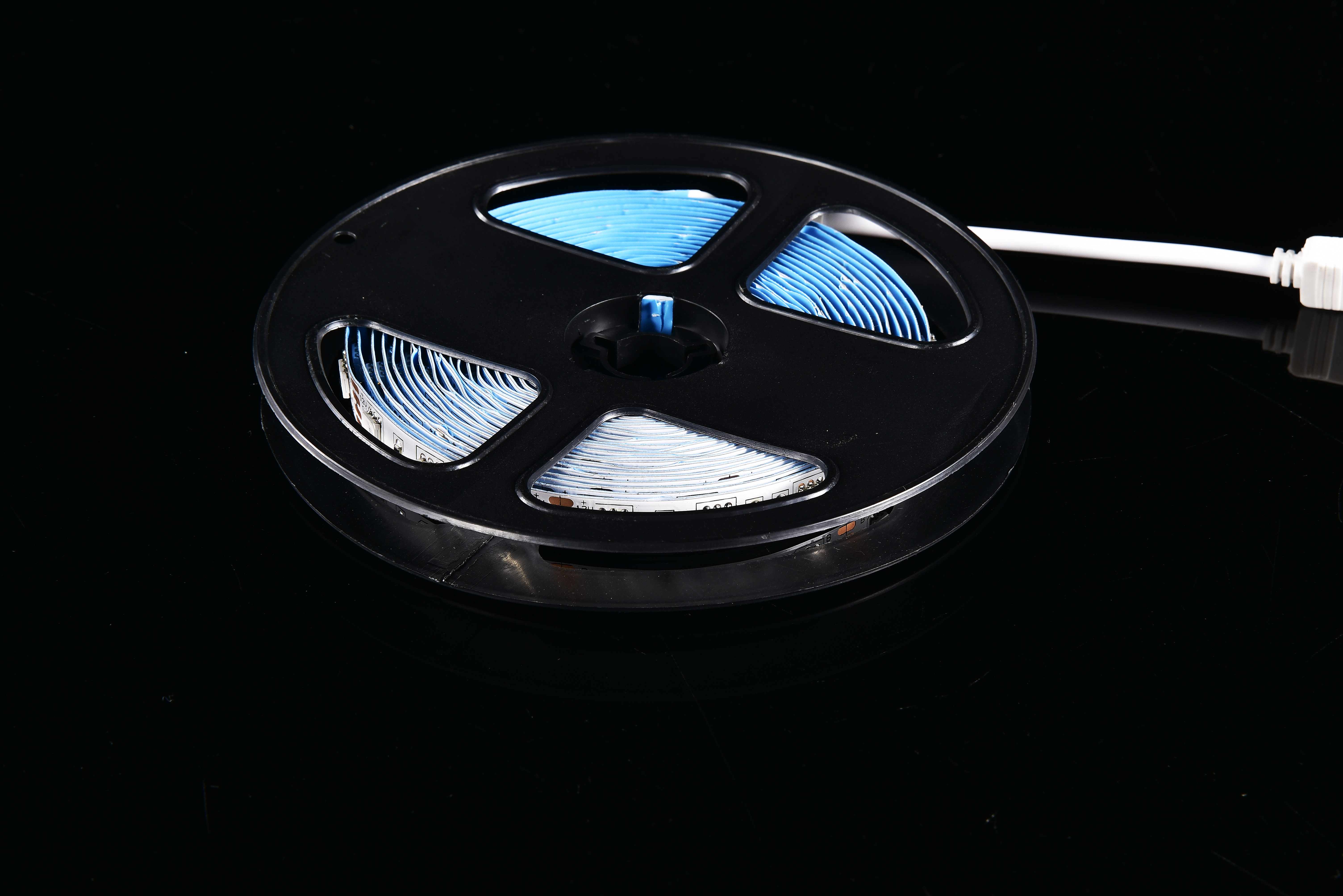 OEM Manufacturer Best Way To Hang Led Strip Lights - SMD 5050 RGB led strips 12V – Joineonlux