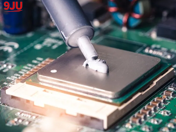Thermal paste vs liquid metal for your CPU: Which is better?