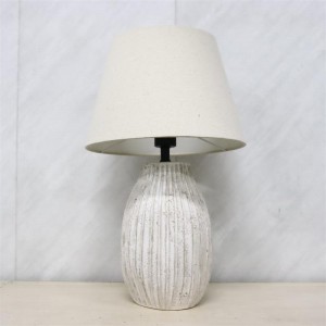 Ceramic table lamp with horizontal bar and tower