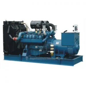 Parduodamas atviro tipo 720KW/900KVA galios ekonomiškas dyzelinis generatorius bekuro generatoriaus kaina