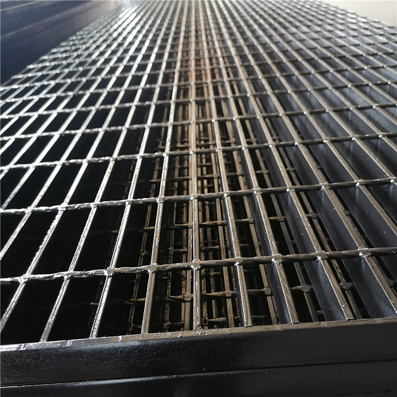 Spray painted type steel grating Featured Image