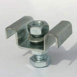 Clamps/clips for steel grating