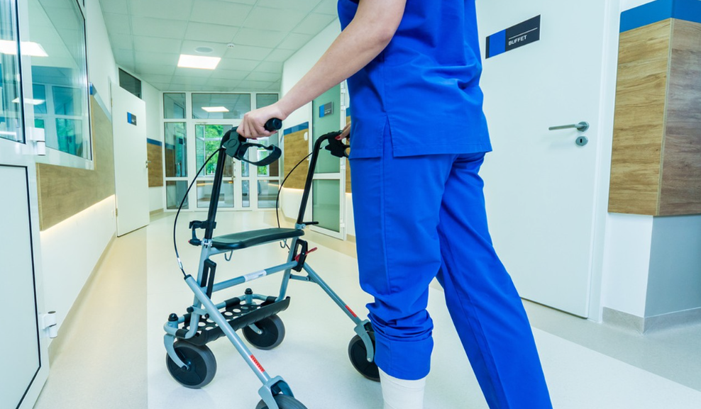 Rollator: a reliable and important walking aid that increases independence