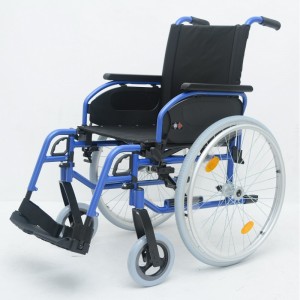 HMW807 - Lichtgewicht rolstoel