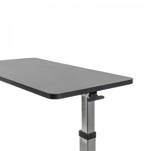 Q04 - Overbed Table