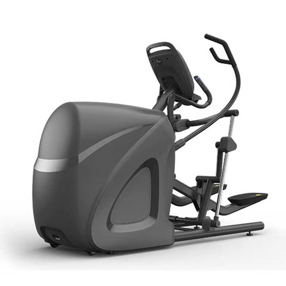 Use Elliptical Machines to Do the Upper Body and Lower Body Exercise