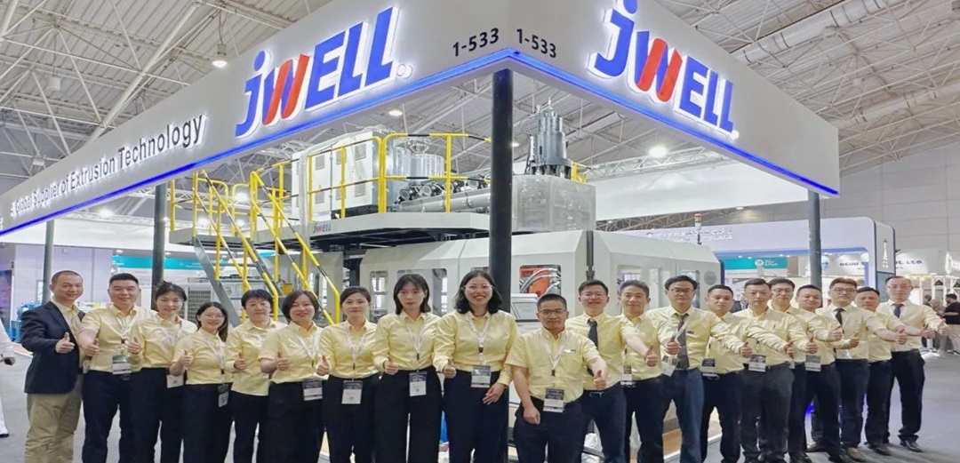 A Jwell Machinery izgalmasan debütált a Saudi Plastics 2024 kiállításon