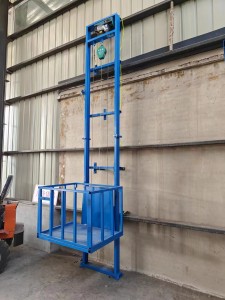 Freight elevator cargo lift price, wall mounted warehouse used cargo lift platform for construction