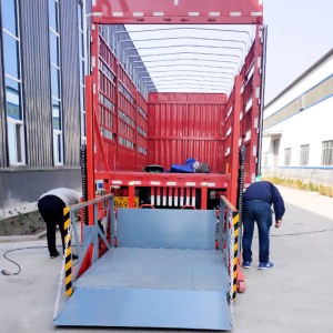 Movable platform container loading platform mobile lifting platform for container Eliza