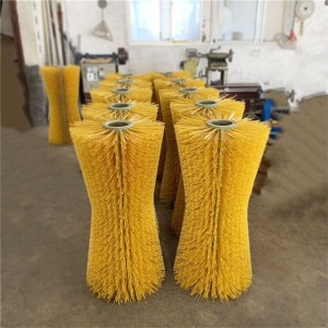 Manufactur standard China Small Cylinder PP Cleaning Roller Brush for Cow