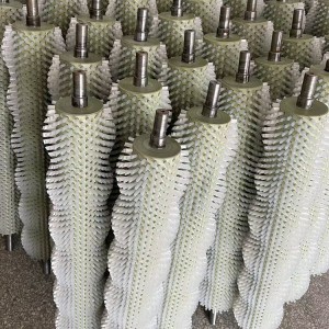 OEM/ODM Supplier China Industrial Vegetable Washing Garlic Nylon Roller Brush for Peeling Potatoes