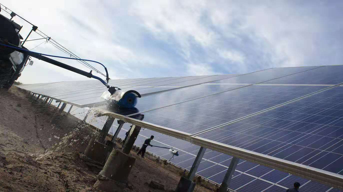 How often should solar panels be cleaned? www.jzbrush.com, waylon@jzbrush.com, +86-18956588919