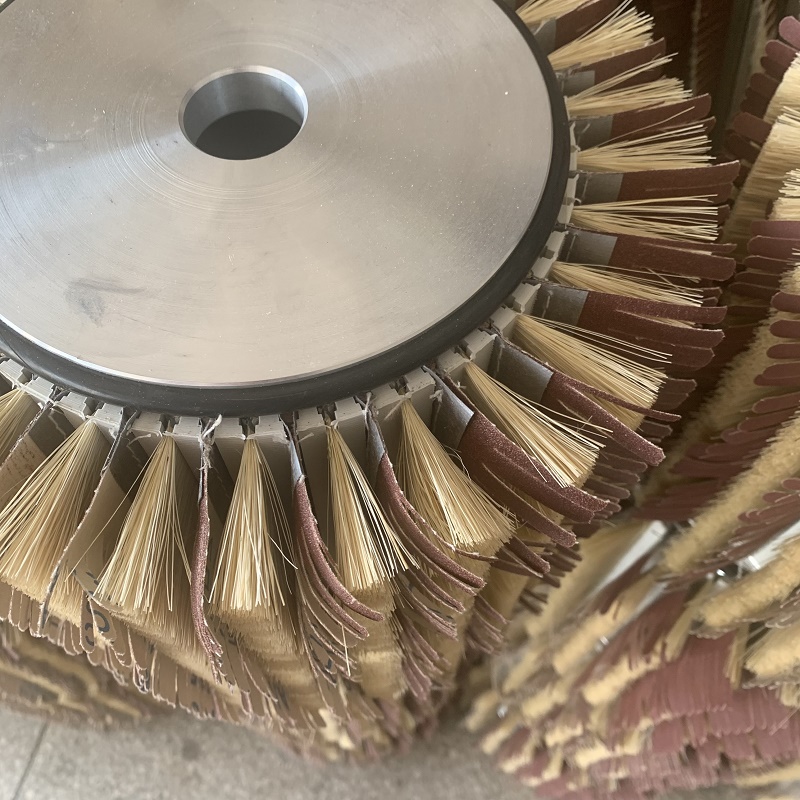 China Cheap price Abrasive Roller Brush - China Sanding Roller brush for Wood and Furniture Polishing Sander Paper Sanding Brush – Jiazhi