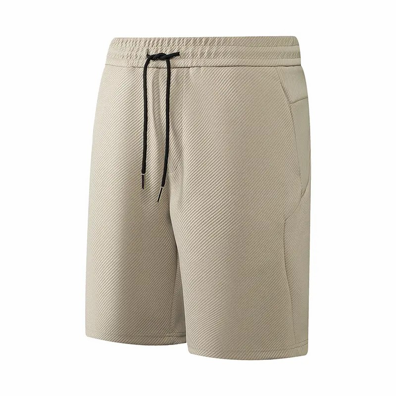 Matching men’s shorts in summer