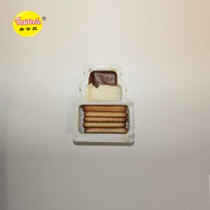 Faurecia ‘birthday cake’ independent separate chocolate biscuit bale family pack
