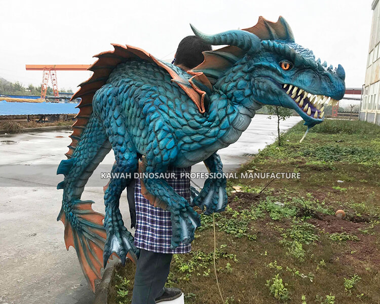 Lifelike Dragon Baby Puppet Realistic Dinosaur Hand Puppet Customized for Theme Park Attraction HP-1128