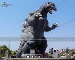 Outdoor Realistic Fiberglass Giant Godzilla Statue Customized Service