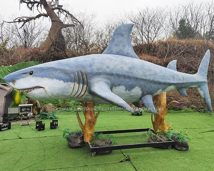 Realistic Big White Shark Model Animatronic Shark Statue Customized With Movements AM-1664