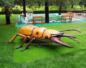 China Animatronic Animals Manufacturers –  Large Size Moving Rubber Insects Tentacles Swing Lucanidae Beatles Model  – KaWah
